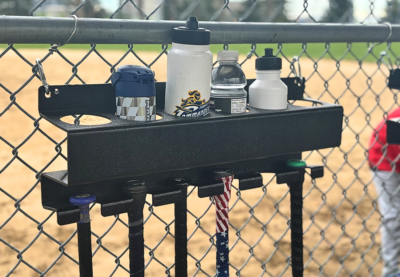 Support portatif pour bouteilles et bâtons de baseball